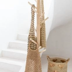 Bazar Bizar Portemanteaux Et Patères Porte Manteau En Bois De Teck Naturel -Meubles de cuisine Soldes porte manteau en bois de teck naturel 2